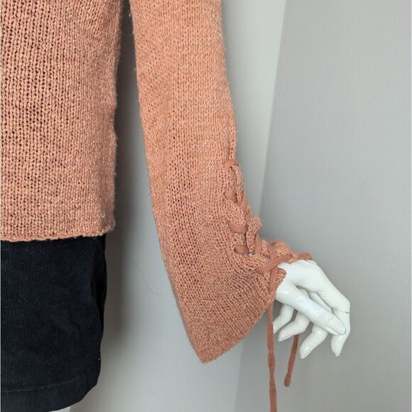 MinkPink off the shoulder knit bell sleeve tie up sleeve burnt orange M - Picture 4 of 9